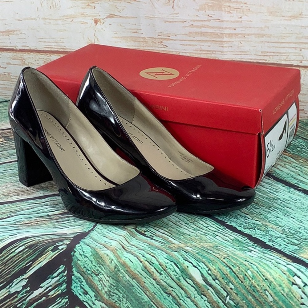 DWS2 - Adrienne Vittadini Black Patent Leather Pumps 6.5